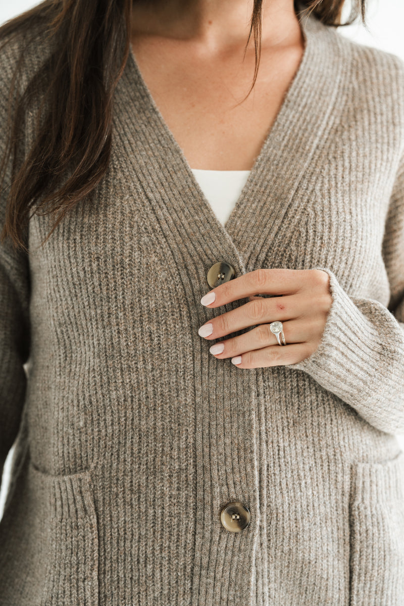Cedar Cardigan– CARLY JEAN LOS ANGELES