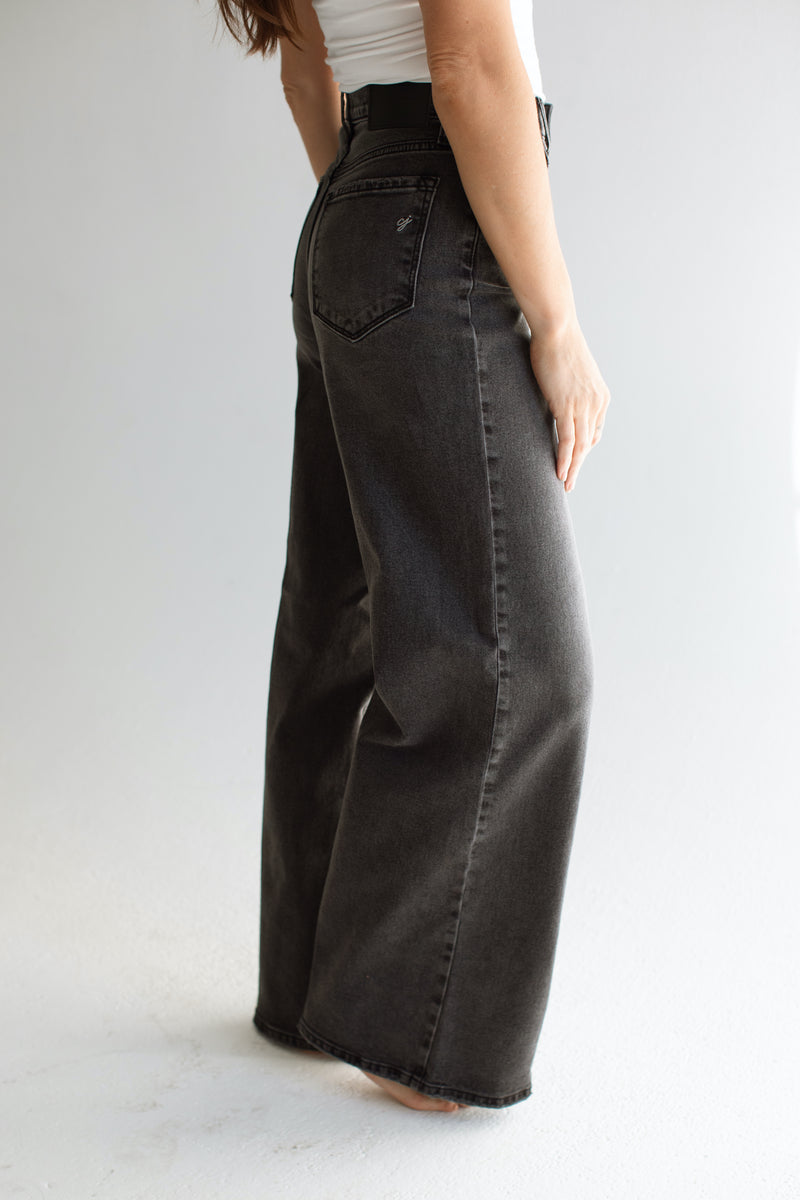 Holland Wide Leg Jeans– CARLY JEAN LOS ANGELES Holland Wide Leg Jeans– CARLY JEAN LOS ANGELES